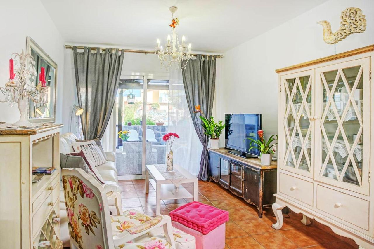 Villa Elegant In Corralejo